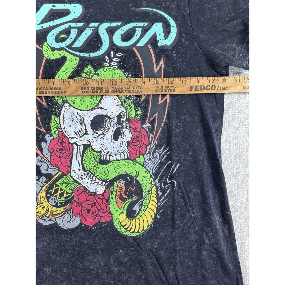 MENS POISON SKULL SNAKE TOUR BLACK MEN MINERAL WASHED GRAPHIC TEE T-SHIRT -M NWT - Picture 5 of 7